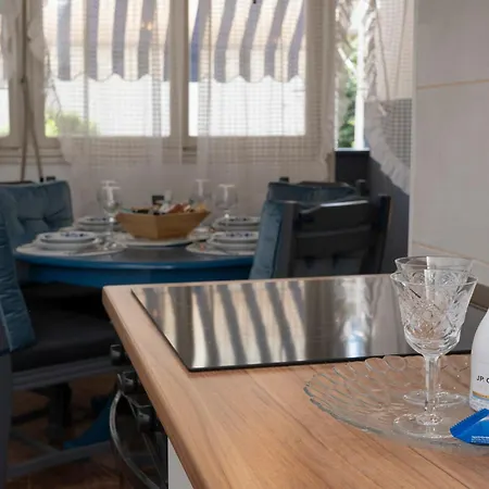 Sea Lady شقة سبليت